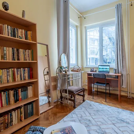 Vintage Flat By Ndk And Vitosha Blvd With Free Parking Apartament *