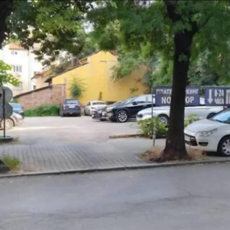 Vintage Flat By Ndk And Vitosha Blvd With Free Parking