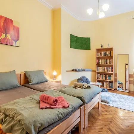 Vintage Flat By Ndk And Vitosha Blvd With Free Parking Daire *